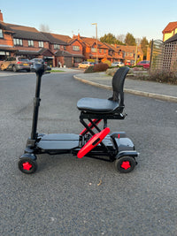 BeeBumble Auto-Folding Mobility Scooter | BeeUnique Mobility