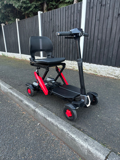 BeeBumble Auto-Folding Mobility Scooter | BeeUnique Mobility
