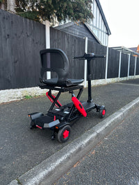BeeBumble Auto-Folding Mobility Scooter | BeeUnique Mobility
