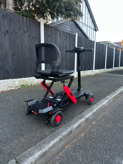 BeeBumble Auto-Folding Mobility Scooter | BeeUnique Mobility