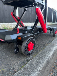 BeeBumble Auto-Folding Mobility Scooter | BeeUnique Mobility