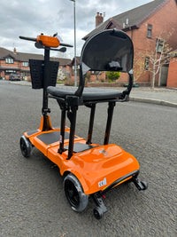 BeeLite Pro — UK's Lightest Foldable Scooter at 12kg | BeeUnique Mobility