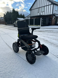 BeeAlien Pro Max | Smart Powerchair - £3,650 | BeeUnique Mobility
